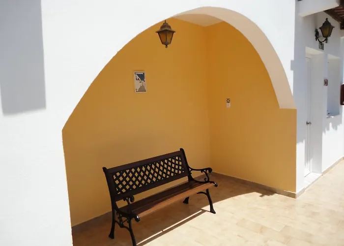 Family شقة فندقية Ampavris