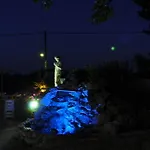 Ξενοδοχείο με διαμερίσματα ενοικιαζόμενα