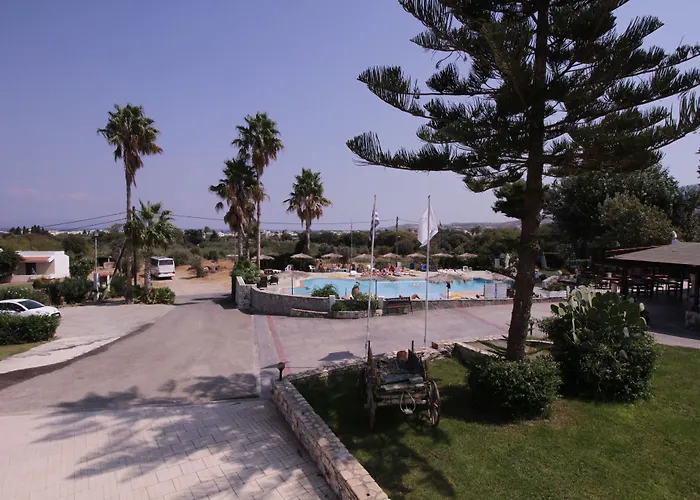 Ξενοδοχείο με διαμερίσματα ενοικιαζόμενα