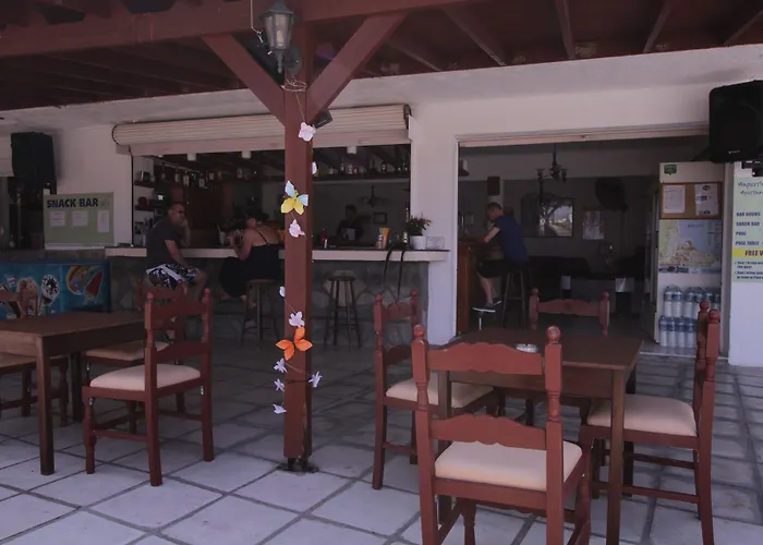 ενοικιαζόμενα 3*