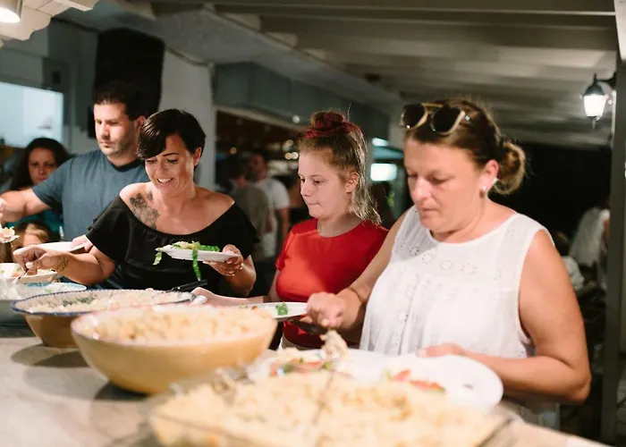 Ξενοδοχείο με διαμερίσματα ενοικιαζόμενα