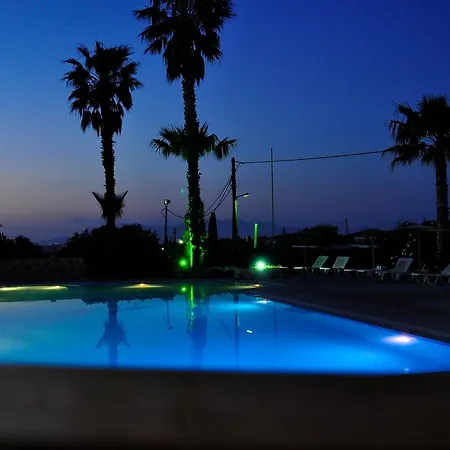 Hotel de apartamente Family 3*