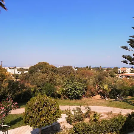 Family Hotel de apartamente Ampavris